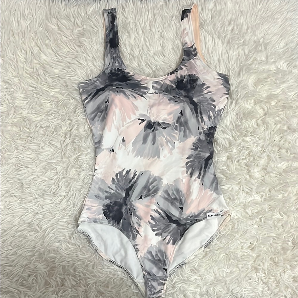 Fabletics Women’s One Piece Swimsuit NWOT - Pastel Floral